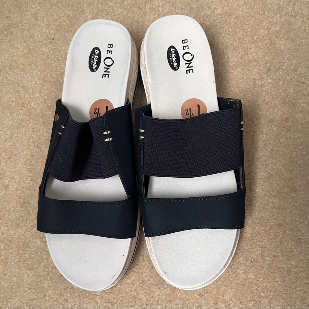 Dr. Scholl's Navy and White Sandals